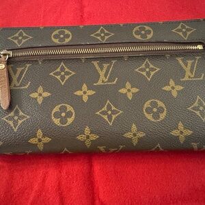 Louis Vuitton Large Continental Wallet